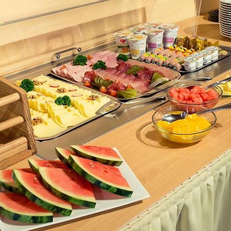 Hotel Bayernhof Greding Eksteriør billede