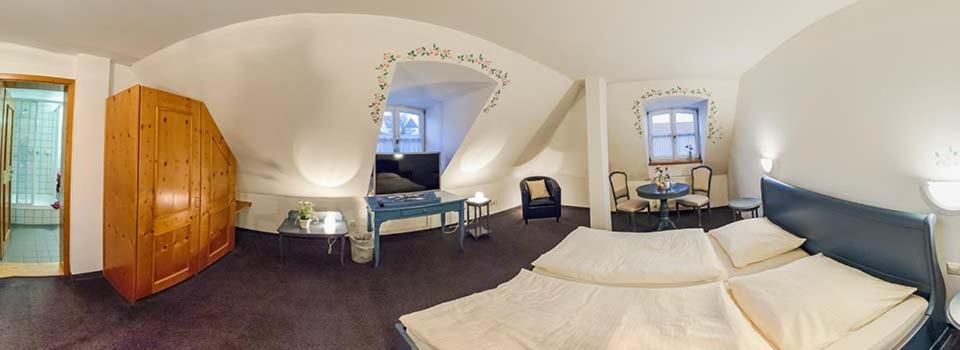Hotel Bayernhof Greding Eksteriør billede